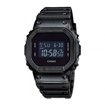 Монополия | Японские наручные часы мужские Casio G-SHOCK DW-5600BB-1E с хронографом