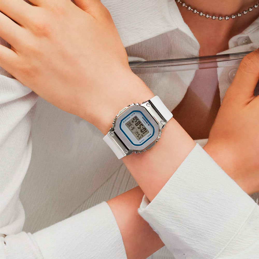 Японские наручные часы женские Casio G-SHOCK GM-S5600LC-7E с хронографом | Casio 