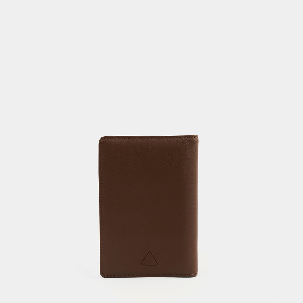 Обложка для паспорта PASS в цвете Горький шоколад | ARNY PRAHT 