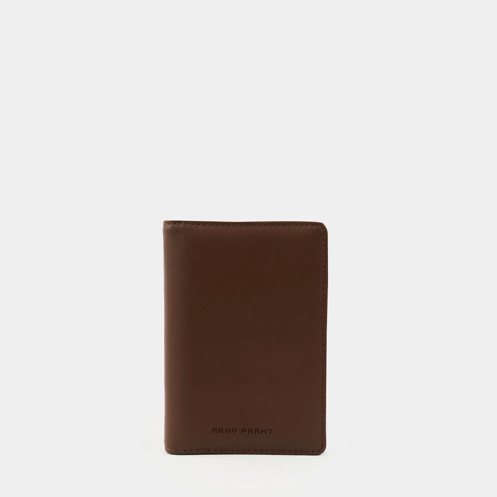 Обложка для паспорта PASS в цвете Горький шоколад | ARNY PRAHT 