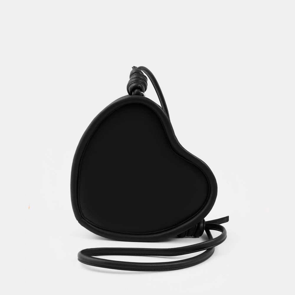 Каркасная сумка Crush в форме сердца с ремнем в черном цвете | ARNY PRAHT 