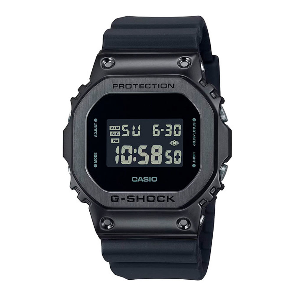 Японские наручные часы мужские Casio G-SHOCK GM-5600UB-1D